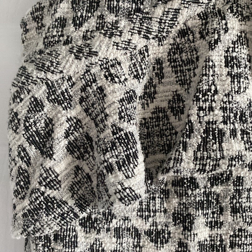 NWT Dolan Anthropologie Asymmetrical Black & White Tweed Ruffle Top-Size Medium - Picture 10 of 14